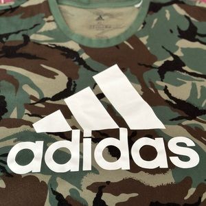 Adidas camo shirt size XL